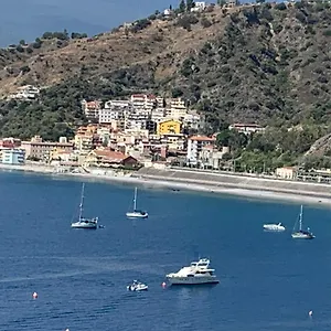 Appartamento La Fenice Ff, Giardini Naxos