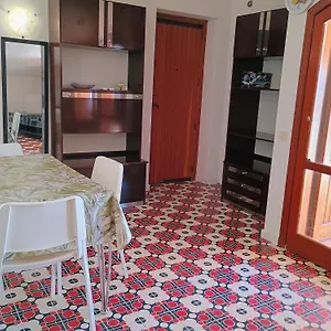 Apartamento Holiday Recanati, Giardini-Naxos
